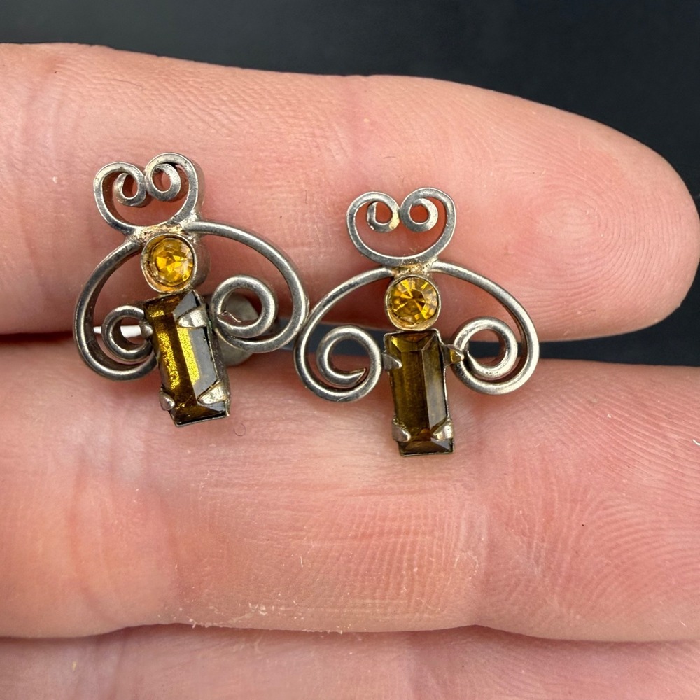 Vintage Bee Pierced Earrings Insect Bugs